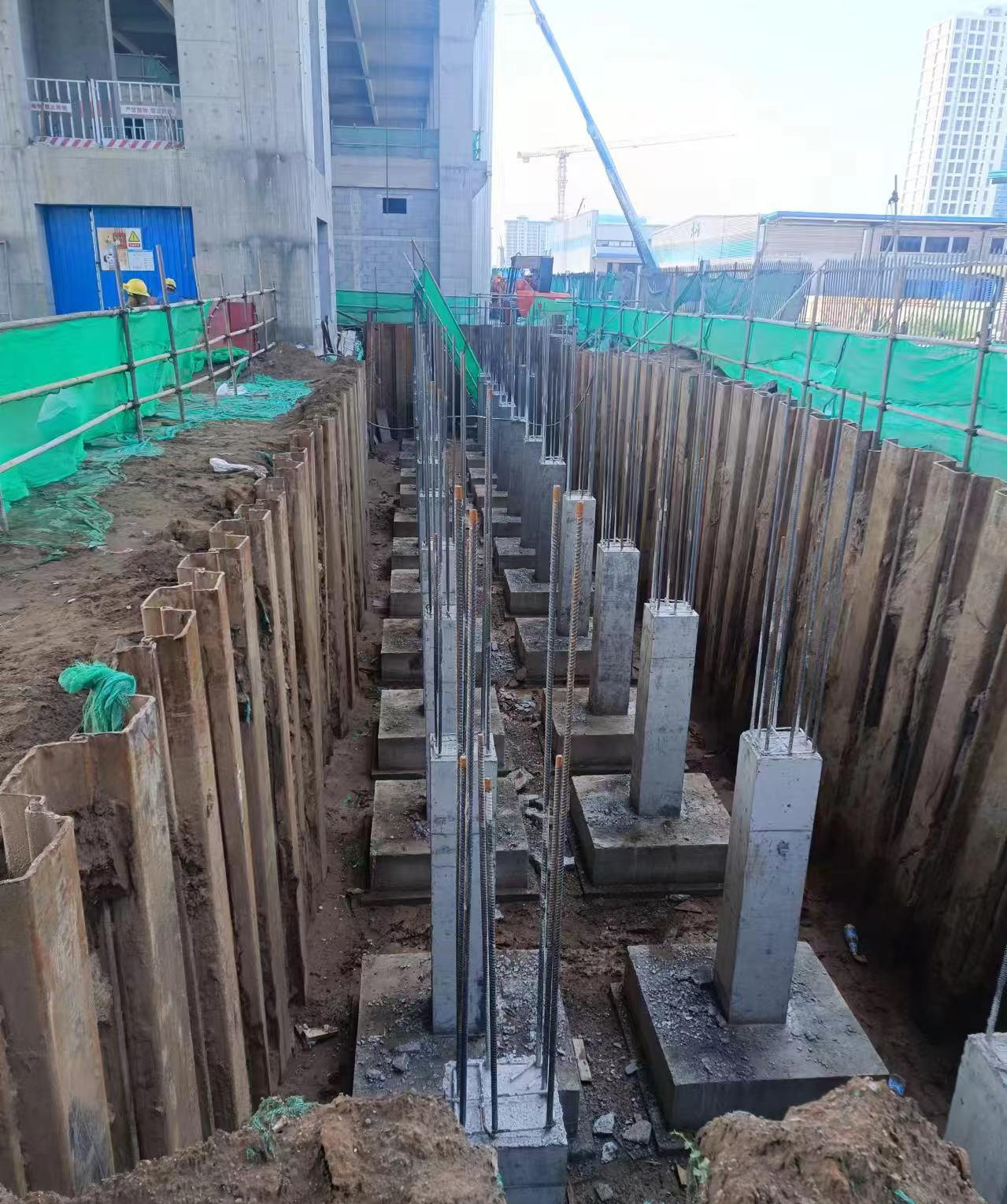 2024.7正定智慧港鋼板樁施工